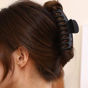 بيع بالجملة طقم إكسسوارات شعر نسائية مكون من 16 قطعة، ربطة غسيل سبا منفوشة، مشبك شعر على شكل زهرة، وأطواق شعر بفيونكة - Product Image 5