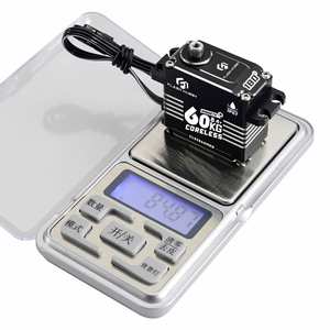 NUEVO 60KG Torque CLS3860MED Potenciómetro impermeable Engranaje helicoidal Servo digital Servo sin núcleo para RC Car Crawler Car - Product Image 5