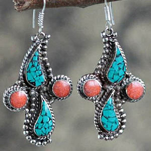 Orecchini pendenti con piume dipinte per donna, stile etnico vintage, accessori per l'uso quotidiano - Product Image 1