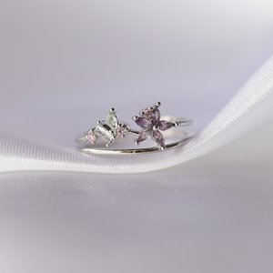 Bague ouverte en cuivre plaqué de haute qualité avec pierres en zircon et motifs de fleurs, de cœurs et de feuilles, tendance pour femmes - Product Image 5