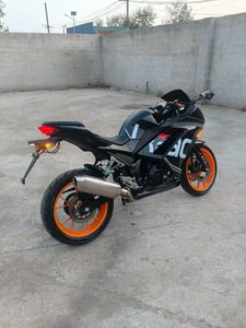Mini moto à essence d'occasion Little Nijia 400cc, moteur bicylindre refroidi par eau, vitesse maximale >80 km/h pour la conduite en ville - Product Image 1