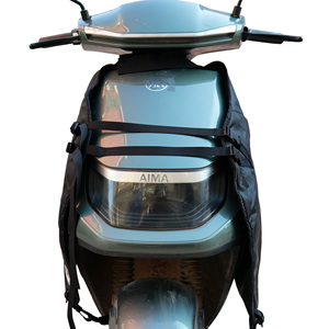 Couvre-<span class=keywords><strong>jambe</strong></span> de <span class=keywords><strong>scooter</strong></span> d'hiver noir avec bande réfléchissante imperméable tablier coupe-vent protecteur <span class=keywords><strong>pour</strong></span> accessoires de motos - Product Image 4