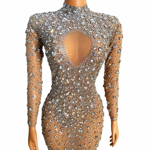 Verano brillante plata perlas diamantes <span class=keywords><strong>de</strong></span> imitación trajes <span class=keywords><strong>de</strong></span> baile para <span class=keywords><strong>mujer</strong></span> ropa club nocturno cantante Noche vestidos <span class=keywords><strong>de</strong></span> <span class=keywords><strong>gala</strong></span> - Product Image 1