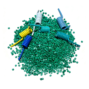 Composto per Guaina Flessibile in PVC HR-70, Granuli Morbidi in PVC per Rivestimento Esterno di Cavi, Standard GB/T 8815-2008, Resistenza alla Trazione 12.0 MPa - Product Image 5