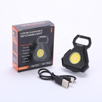 Segitiga Kuat Magnetik 24 COB Mini Refill Torch Cahaya COB Dapat Diisi Ulang Gantungan Kunci Cahaya dengan Pembuka Botol Multifungsi