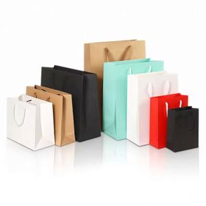 Bolsa de Cartón Blanca con Asas y Logotipo Personalizado al por Mayor, Empaque Ecológico de Lujo para Tiendas de Ropa, Compras al por Menor y al por Mayor - Product Image 1