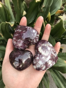 En gros naturel fleur de prunier <span class=keywords><strong>Rose</strong></span> Tourmaline <span class=keywords><strong>Quartz</strong></span> Cristal Polissage <span class=keywords><strong>Coeur</strong></span> Sculpté Pour La Décoration Intérieure - Product Image 3