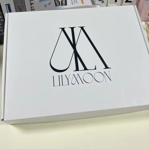 Boîtes <span class=keywords><strong>d</strong></span>'emballage pour vêtements personnalisées avec logo créatif, boîtes <span class=keywords><strong>d</strong></span>'expédition blanches, boîtes de courrier ondulées pour l'emballage de vêtements - Product Image 4