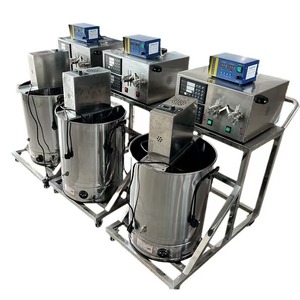 Machine de remplissage de cire de bougie industrielle à <span class=keywords><strong>haute</strong></span> productivité/machine de fabrication de bougies pour une bonne vente - Product Image 6