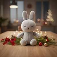 Jouet en peluche lapin brodé personnalisé en gros, 100 % polyester, doux et rembourré, idéal pour les promotions d'entreprise et les anniversaires