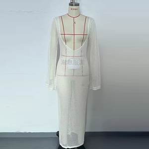 Set da Spiaggia Europeo-Americano per Vacanze, Casual e Sexy, Lungo Monocolore Trasparente con Maniche Lunghe, Completo Intero o Due Pezzi - Product Image 4