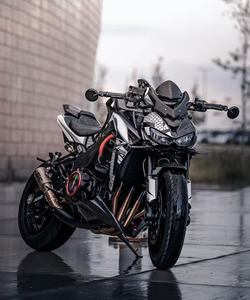 Motocicleta Deportiva <span class=keywords><strong>Kawasaki</strong></span> Z1000 de Alta Potencia, 101 Nm de Torque, 6 Velocidades, Cambio Rápido, Motos a Gasolina - Product Image 1