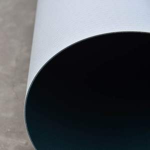 Sabuk konveyor PVC matte biru gelap tanpa batas cahaya transportasi makanan industri - Product Image 2