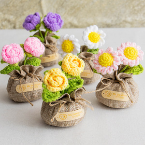 Nouveau fait à la main Positif Crochet Galsang tulipe Rose <span class=keywords><strong>tournesol</strong></span> en pot fleurs plantes pour la maison table Graduation fête des mères cadeau - Product Image 4