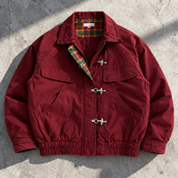 Blouson Utilitaire Homme Personnalisé Bordeaux Doublure à Carreaux Boutons Métalliques Vêtement de Travail Bomber Décontracté Streetwear Vêtement d'extérieur OEM ODM
