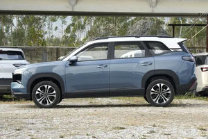 Nuevo Wuling Starlight 560 Gasolina PHEV, SUV Eléctrico de 500 km, 5 Plazas, 5 Puertas, Volante a la Izquierda, Vehículo Nuevo - Product Image 5