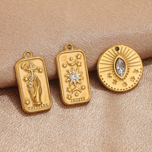Bijoux personnalisés en acier inoxydable 316L, pendentifs et breloques tendance, cartes de tarot 3D pour la création de bracelets et colliers. - Product Image 2