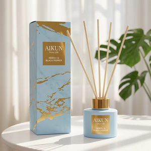 Diffuseur de parfum en céramique Aikun Neroli Black Pepper avec bouchon doré, bâtonnets en rotin, boîte en marbre bleu, pour hôtel, cadeau, vente en gros - Product Image 1