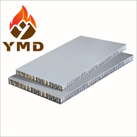 Plaque de plafond suspendu en aluminium alvéolaire insonorisée et imperméable de 7 à 9 mm, panneau de plafond en aluminium alvéolaire pour hôtel