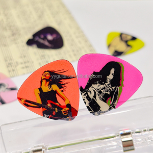 Vendite dirette di fabbrica Design personalizzato in celluloide triangolo chitarra plettri divertente Jazz chitarra elettrica Set di Pick per musica Rock - Product Image 2