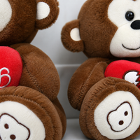Ensemble de jouets en peluche singe personnalisés en gros, 2 tailles, animaux en peluche avec cœur LOVE, singe marron mignon pour cadeau d'enfant