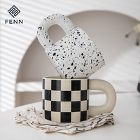 FENN Mug en Céramique à Poignée Ronde et Large, Style Unique et Simple, Motif Éclaboussures d'Encre, Tendance Esthétique Nordique