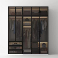 Armoire de Chambre à Coucher à Portes Battantes en Bois et Verre, Design Nouveau, Fabrication Personnalisée