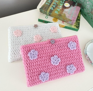 Vente en gros de <span class=keywords><strong>livre</strong></span> de puissance de <span class=keywords><strong>fleur</strong></span> de couleur rose et Kindle Paperwhite Sleeve Handmade Book Holder Gifts - Product Image 3