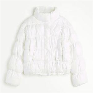Wholesale Woven Stand Collar Windproof Warm Solid Oversized Quilted Winter Women Puffer Jacket - Product Image 3