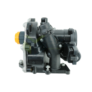 Boîtier de thermostat Assy <span class=keywords><strong>pompe</strong></span> à <span class=keywords><strong>eau</strong></span> pour Audi VW 1.8T 2.0T EA888 Gen3 06L121111H 06L121111G A3 A4 A6 VW <span class=keywords><strong>Golf</strong></span> Passat Seat Faw voiture - Product Image 1