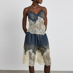 Top estivo in pizzo canotta in Denim Patchwork + pantaloni casual a cinque quarti in due pezzi <span class=keywords><strong>Set</strong></span> di <span class=keywords><strong>abbigliamento</strong></span> da donna alla moda sottile - Product Image 1