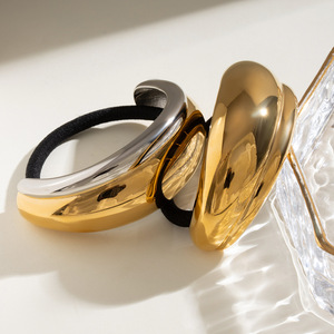 ที่คาดผมสแตนเลสทรงพระจันทร์เสี้ยวสองชั้น สีทองดำ เครื่องประดับศีรษะแบบลำลอง - Product Image 2