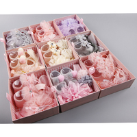 Vente chaude Fantaisie Cadeaux Boîte Pack Dentelle Fleur Arcs Couronne Princesse Antidérapant Bébé Chaussettes Bandeau Ensemble