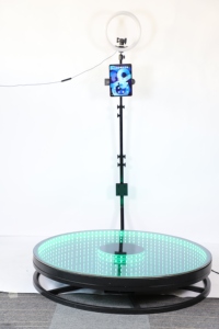 Gian Hàng ảnh tương thích với điện thoại thông minh và iPad 360 độ để ghi lại những khoảnh khắc đáng nhớ bằng máy ảnh của bạn - Product Image 4