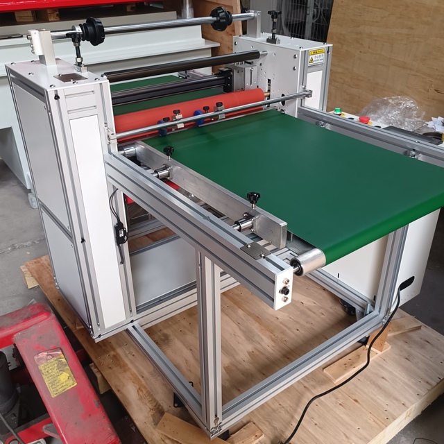 Fully Automatic Pre-Glued Film Laminating Machine Small Size Single/Double-sided Cold Lamination for Paper/Plastic/Film/Foil