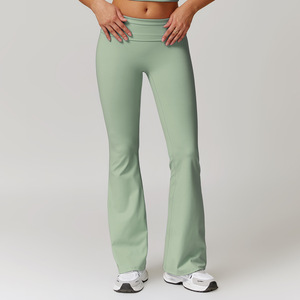 Ensemble de yoga et de sport pour femmes, personnalisé avec logo OEM, séchage rapide, grande élasticité, idéal pour l'entraînement – Nouveauté usine - Product Image 2