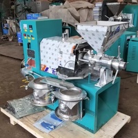 Presse à huile commerciale à vis 6LY-80 en acier carbone et inoxydable pour le traitement des arachides, du soja et l'extraction d'huile de noix de coco
