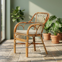 Fauteuil Balcony Skin en rotin fait main, élégant et confortable pour salon, appartement, hôtel, usage intérieur et extérieur, tissé à la main