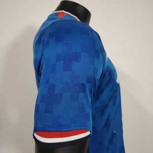 زي كرة قدم عالي الجودة لفريق كروز أزول 2025-2026 مع أسماء اللاعبين دياجو لينيز وجورج كامبوس، قماش مخصص للدوري المكسيكي - Product Image 3