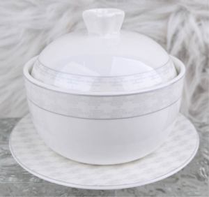 Service de table de luxe en porcelaine fine 45% à motif géométrique mat, avec bordure argentée embossée à la main, pour hôtels et banquets de mariage - Product Image 3