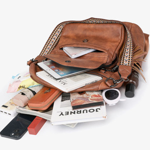 Bolsos de Mano de Lujo Modernos y a la Moda para Mujer, Bolsos de Compras Casuales con Borlas, Mochilas Personalizadas para Mujer, Mochila para Viajes Diarios - Product Image 5