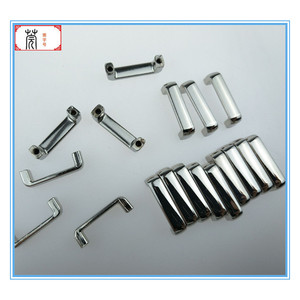 Asas Arqueadas de Aleación de Zinc y Níquel Guan Yan Wujin 29*8.5 para Accesorios de Bolsos - Product Image 3