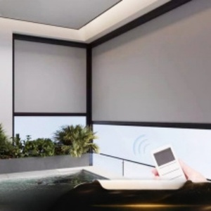 Nhà Máy Zip theo dõi không thấm nước Windproof Patio bên ngoài cửa Kem chống nắng che ngoài trời rèm cuốn - Product Image 1