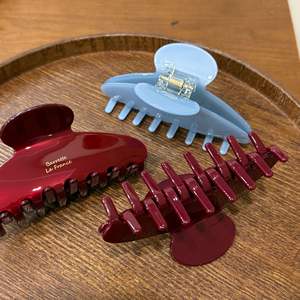 Pinza para el Cabello de Acetato Grande de 11 cm Liwu con Logo Personalizado y Letras Doradas de Alta Calidad, Estilo Vintage Francés de Color Sólido, Ecológica para Uso Diario - Product Image 1