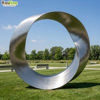 Escultura de Anillos Entrelazados de Acero Inoxidable, Pulida a Espejo, Arte Reflectante para Piscinas y Plazas Exteriores