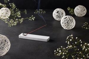 Bâton d'encens long japonais de haute qualité avec porte-encens bois de santal naturel rafraîchissant parfum de bambou revigorant - Product Image 5