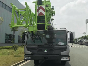 Meilleur prix ZOOMLION Grue hydraulique sur camion de 30 tonnes ZTC300V562 à vendre - Product Image 4