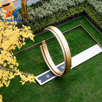 Sculpture d'anneau en acier inoxydable peinte sur mesure, style moderne, pour l'aménagement paysager et la décoration artistique en métal pour l'immobilier