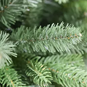 Vente en gros Pe Oem Sapin de Noël avec 7 & 7.5ft pour la décoration de Noël Brillant Arbre Pieds de Chine - Product Image 3