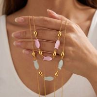 Collier Pendentif Poisson en Acrylique Goutte d'Eau, Acier Inoxydable 316L PVD, Étanche, Bijou Tendance